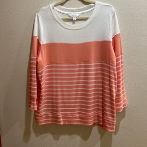 Market & Spruce long sleeve lightweight sweater-tee!